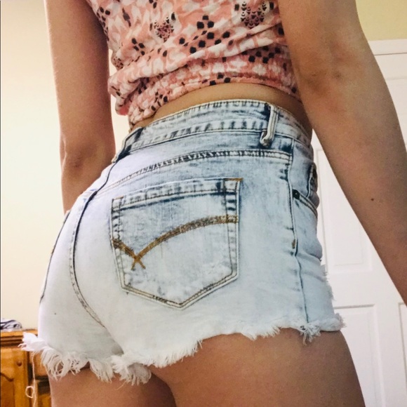 Shorts-Bullhead - Picture 2 of 4